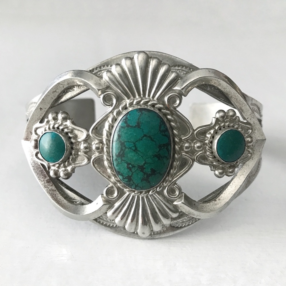 VINTAGE Southwestern Large Fred Harvey Era Nickel Silver Cuff